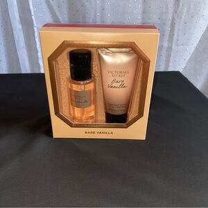 VS bare vanilla mist and lotion set